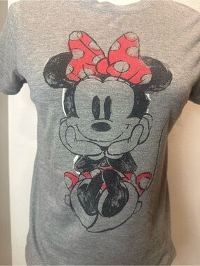 Minnie Mouse Grey Graphic Tee with Red Bow